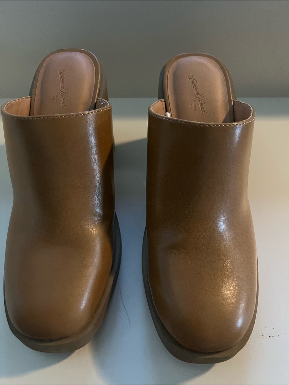 Universal Thread Brown Leather Slide Clog Mules